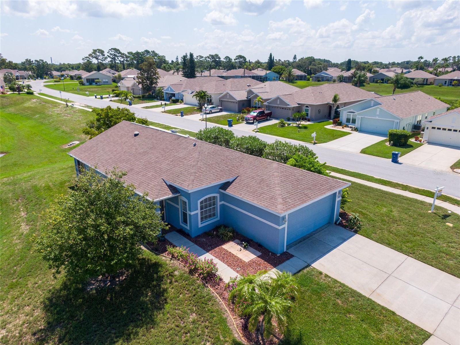 Listing photo id 20 for 2926 Walnut Grove Court