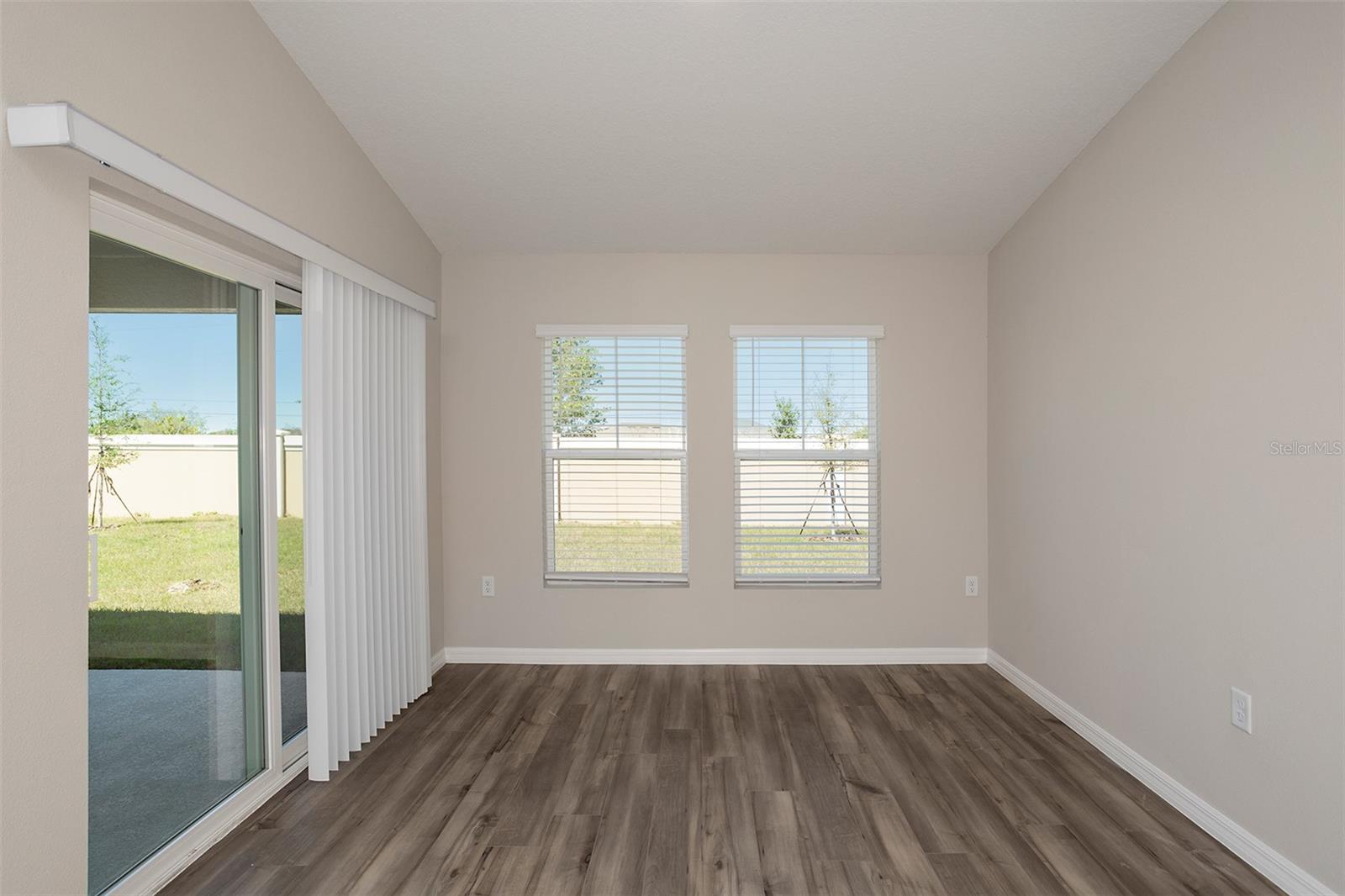 Image 14 of 29 For 12774 Canter Call Road
