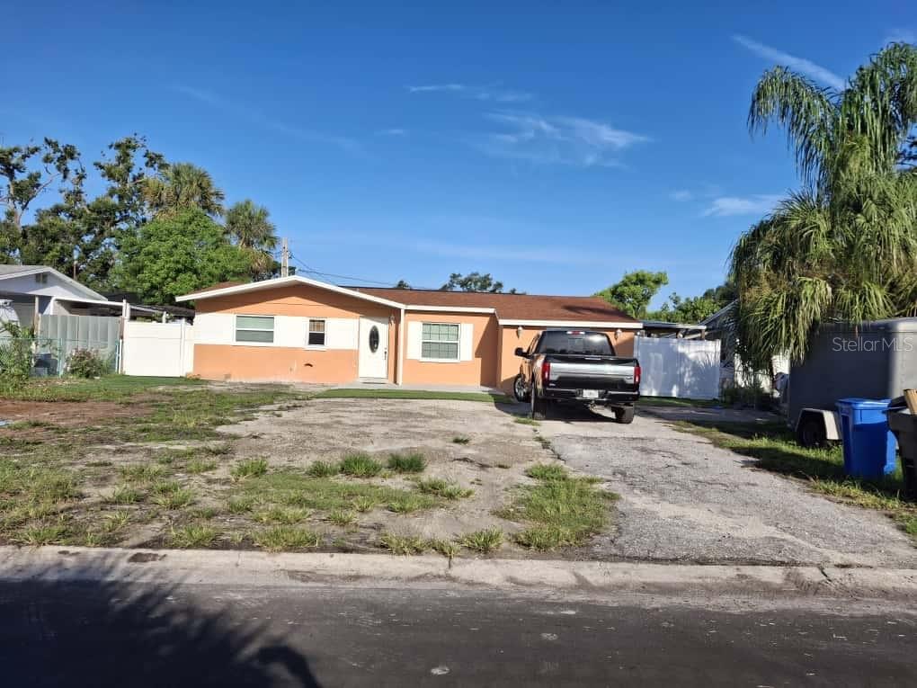 Details for 4524 Hampshire Road, TAMPA, FL 33634