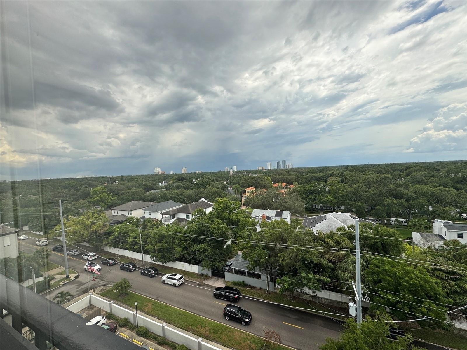 Image 11 of 34 For 3211 Swann Avenue 907