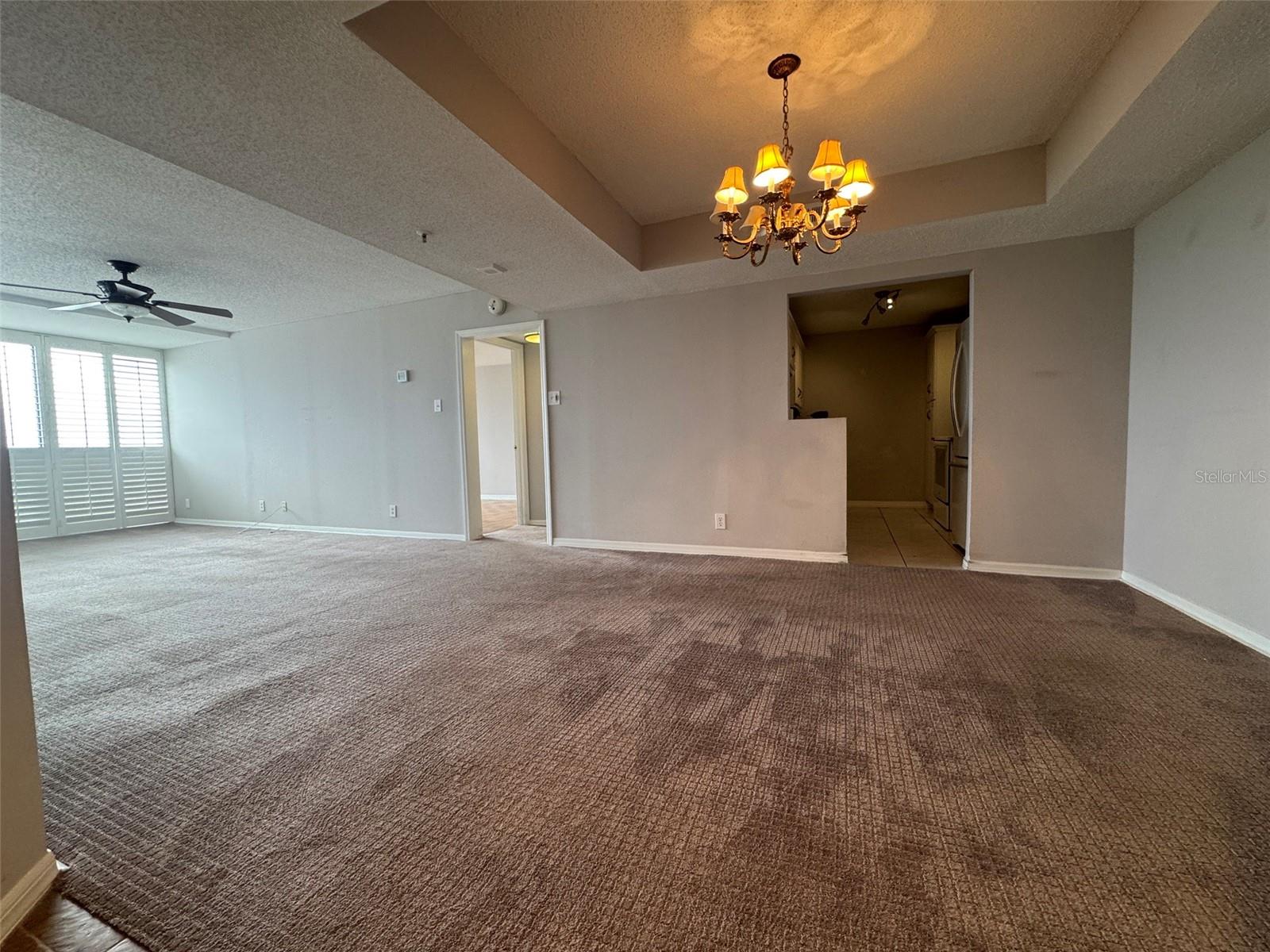 Image 4 of 34 For 3211 Swann Avenue 907