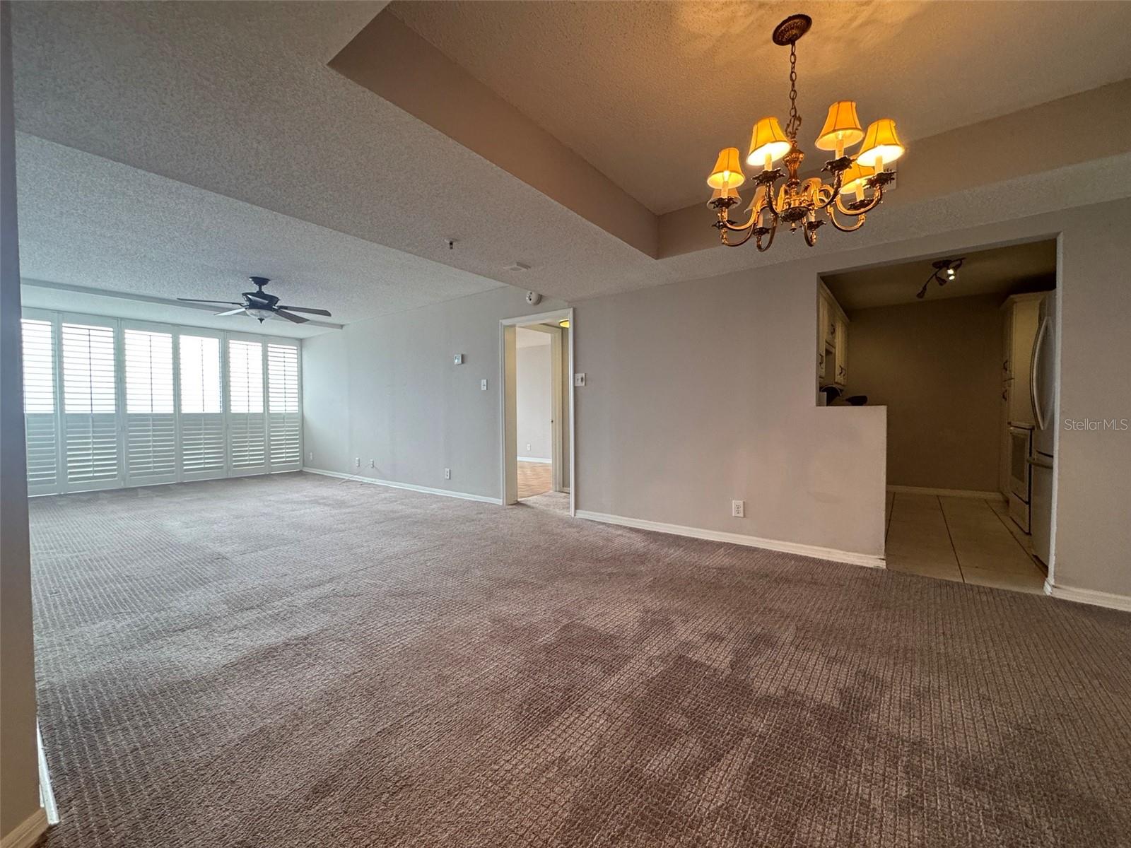Image 5 of 34 For 3211 Swann Avenue 907