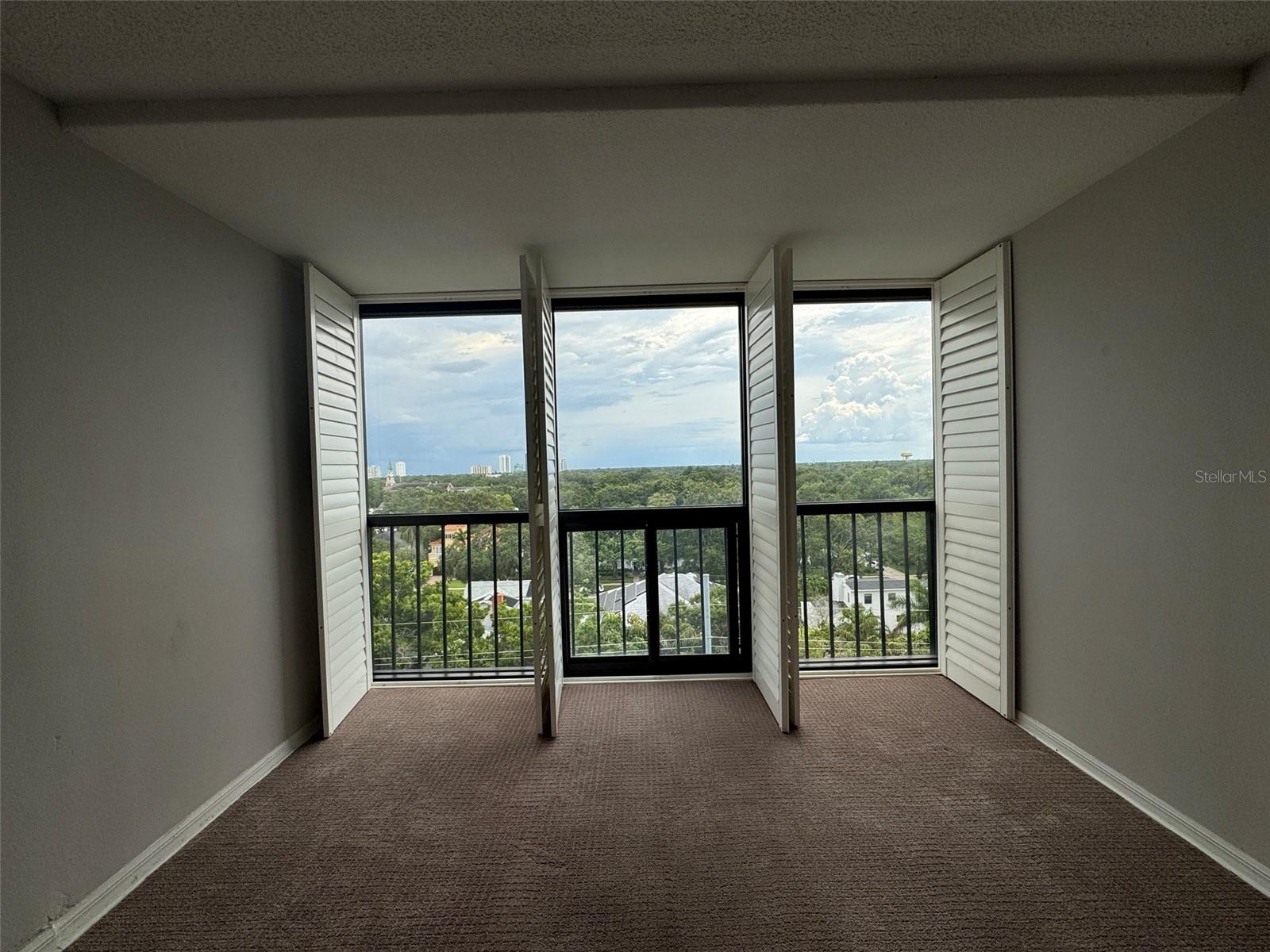 Image 8 of 34 For 3211 Swann Avenue 907