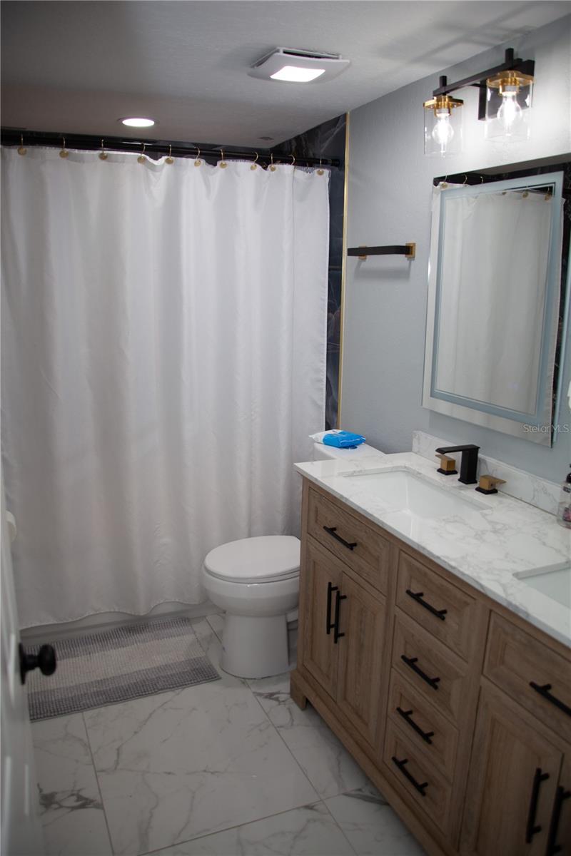 Image 13 of 17 For 2119 Ellicott Street
