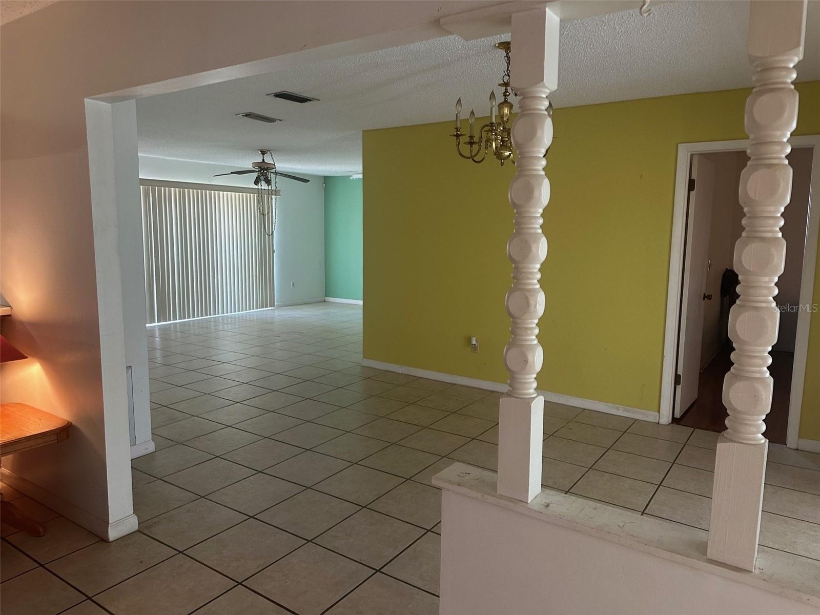Image 3 of 22 For 3920 Venetian Way