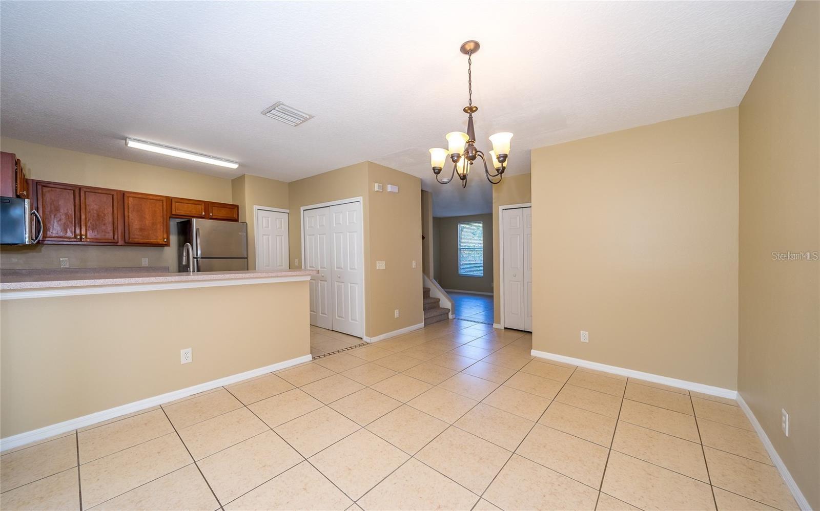 Image 13 of 31 For 1238 Beckenham Way