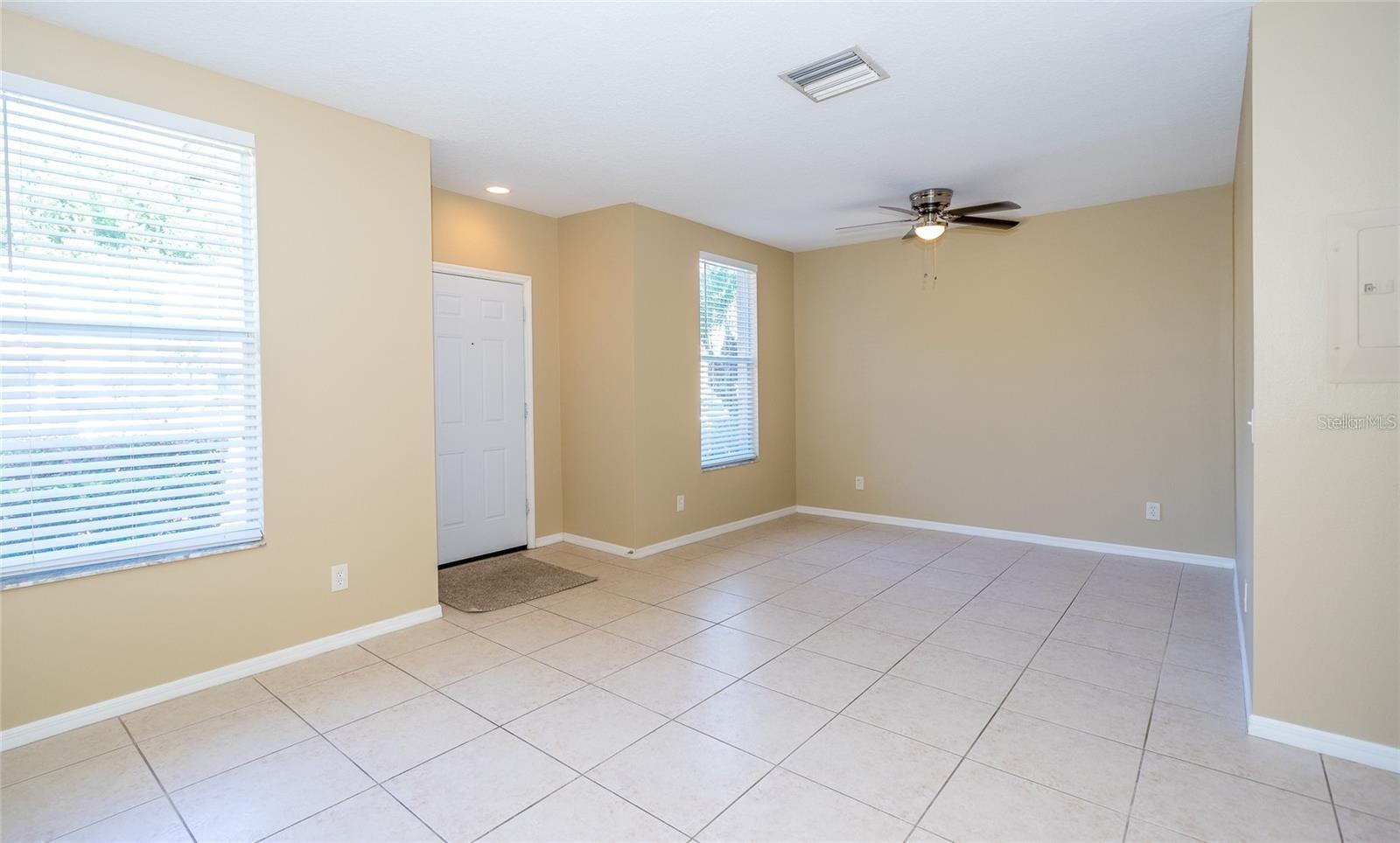 Image 4 of 31 For 1238 Beckenham Way