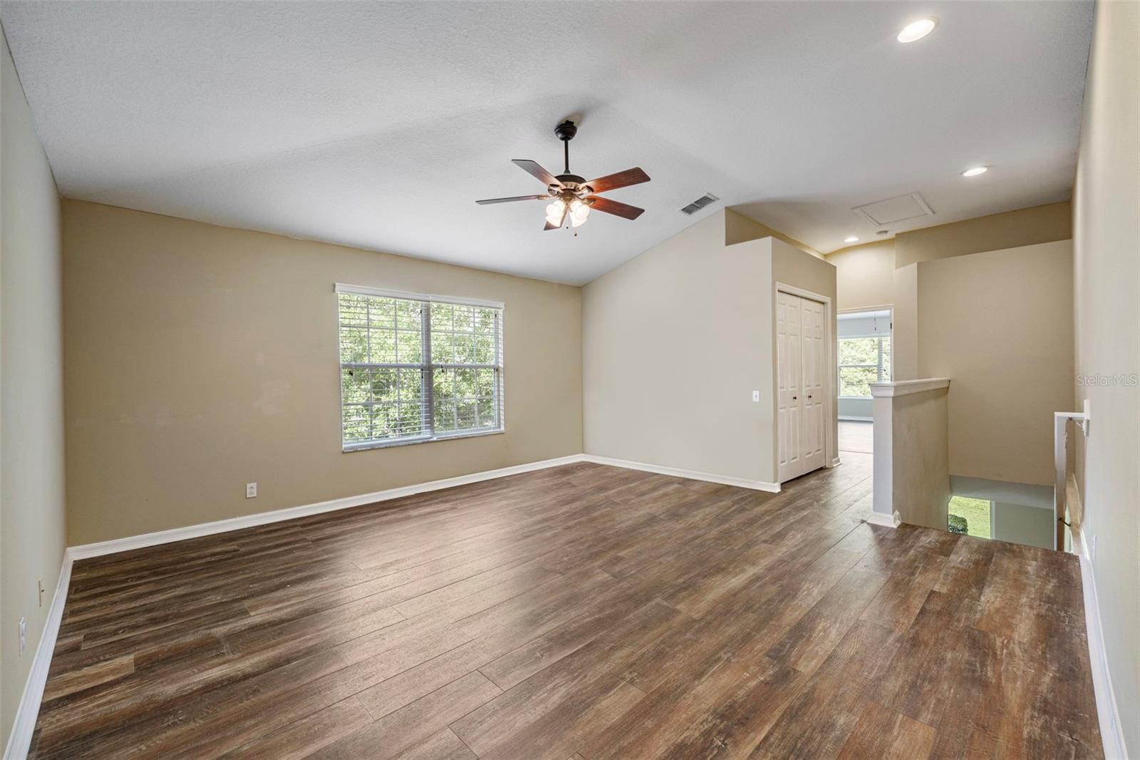 Image 17 of 53 For 4140 Bismarck Palm Drive