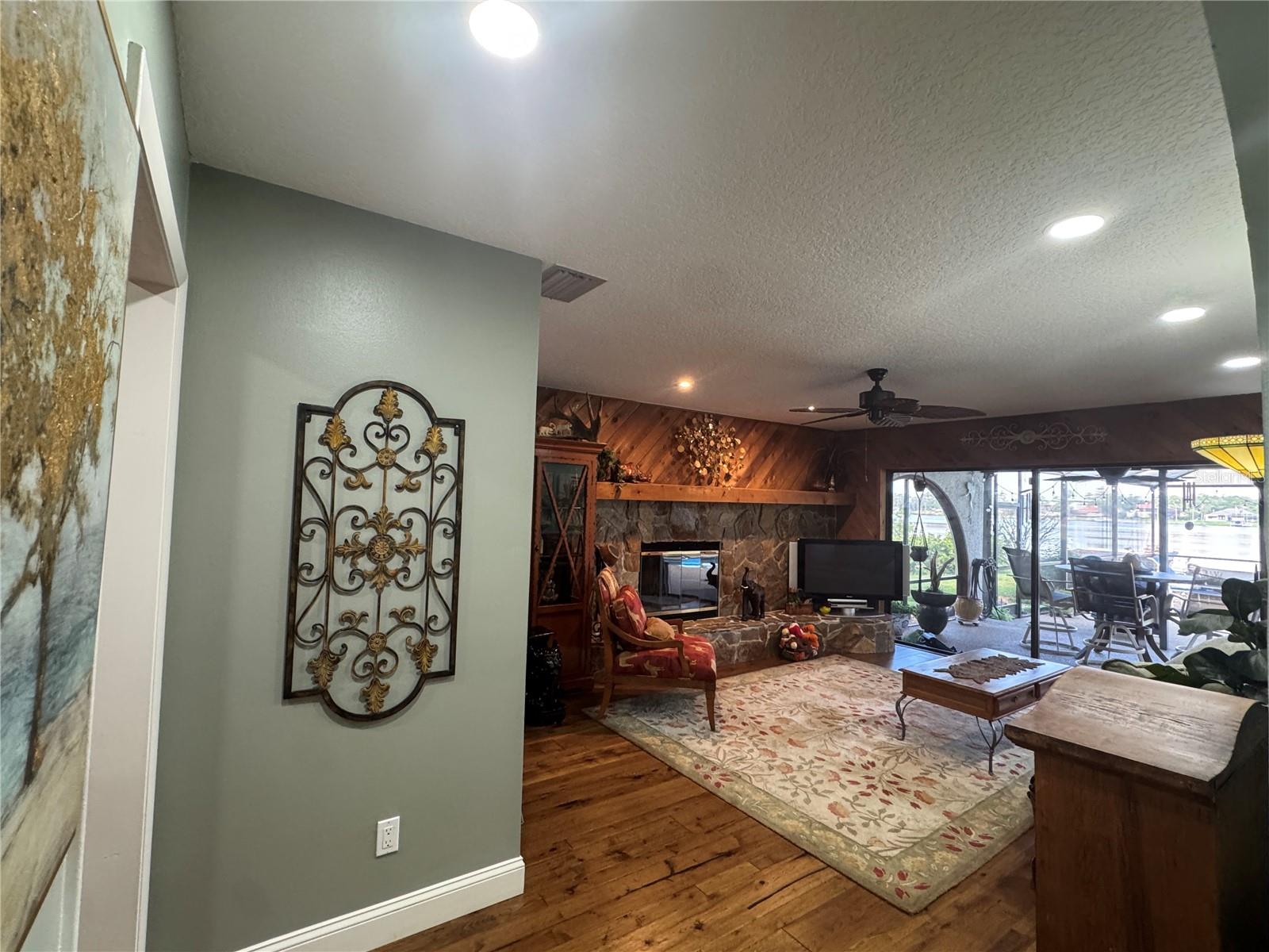 Image 33 of 69 For 3545 Lake Padgett Drive