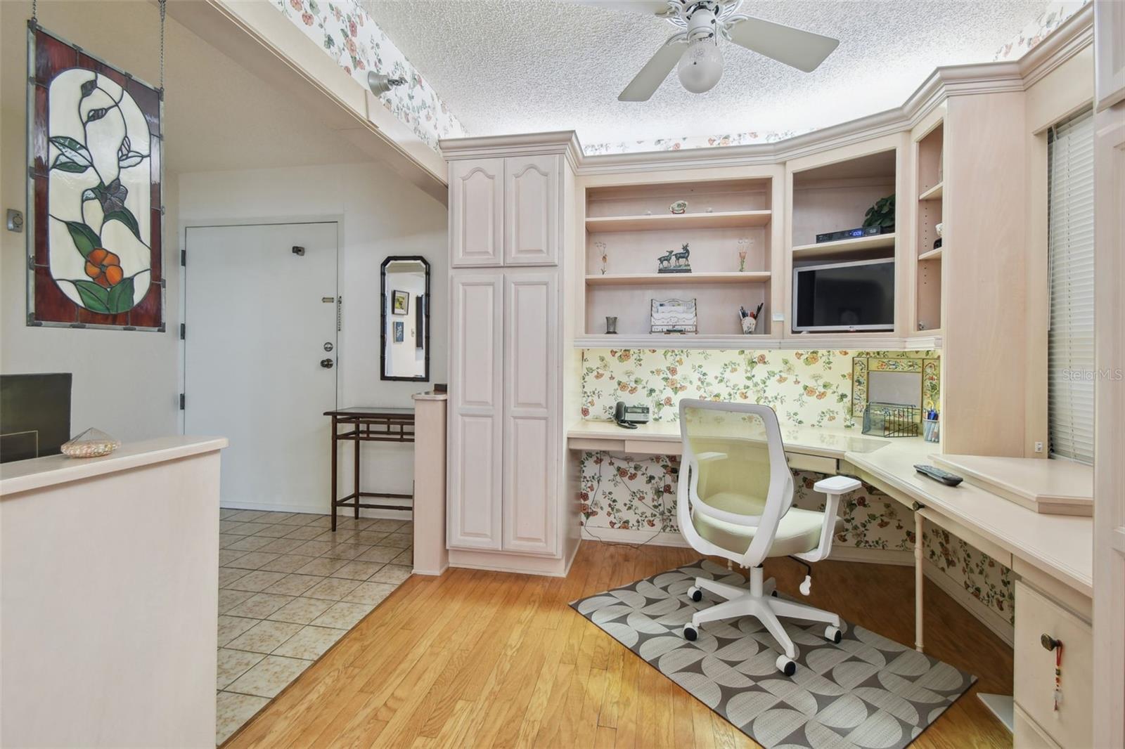 Image 10 of 51 For 2413 Bayshore Boulevard 703