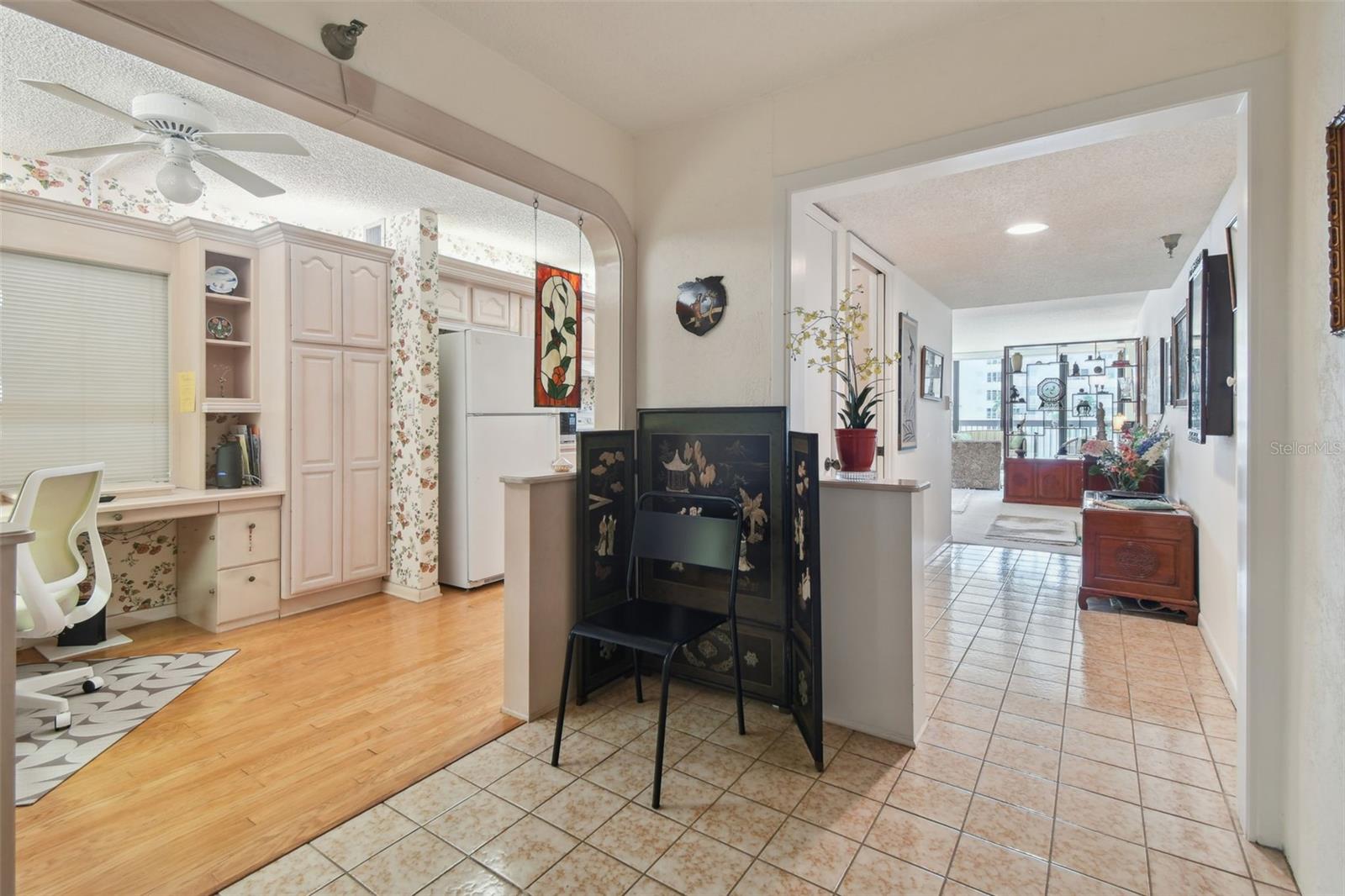Image 8 of 51 For 2413 Bayshore Boulevard 703