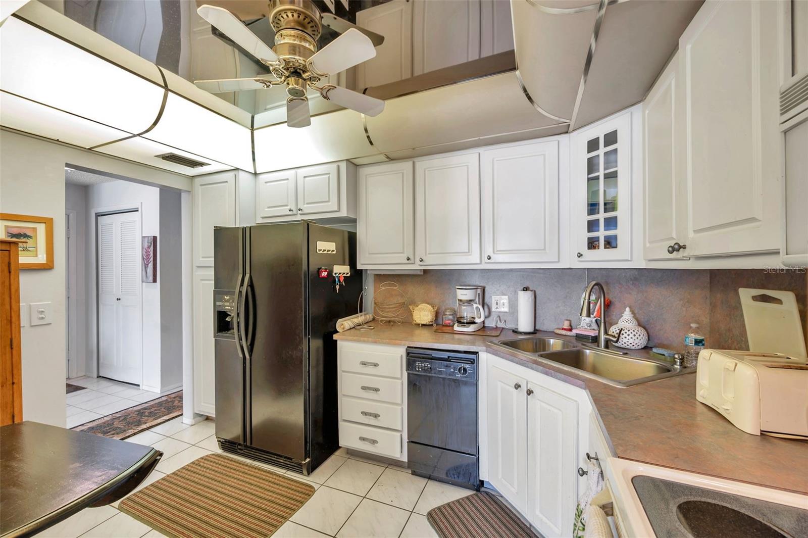 Image 12 of 56 For 215 Dogwood Circle 215