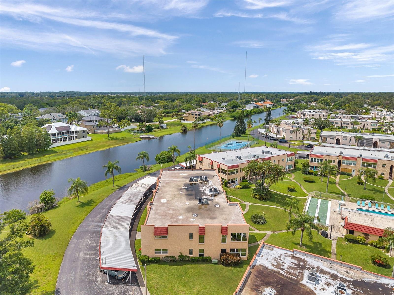 Image 40 of 56 For 215 Dogwood Circle 215