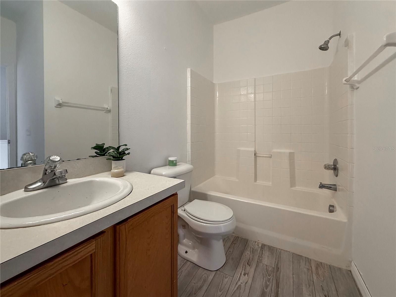 Image 13 of 21 For 12230 Foxmoor Peak Drive
