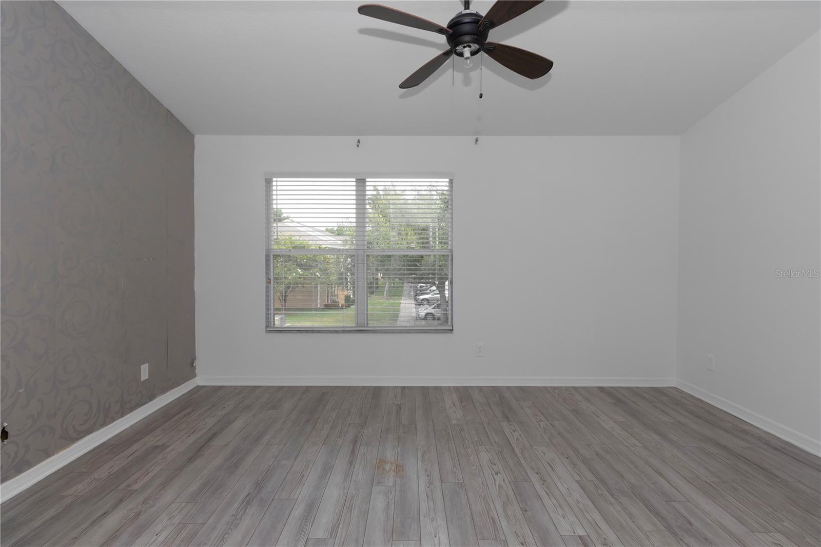Image 9 of 21 For 12230 Foxmoor Peak Drive