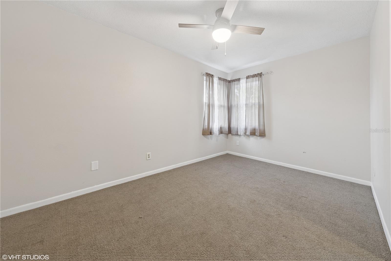 Image 12 of 27 For 4907 Country Aire Lane