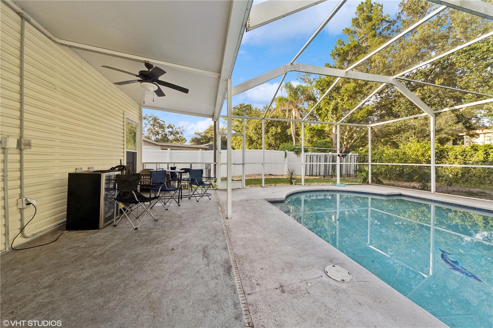 Image 17 of 27 For 4907 Country Aire Lane