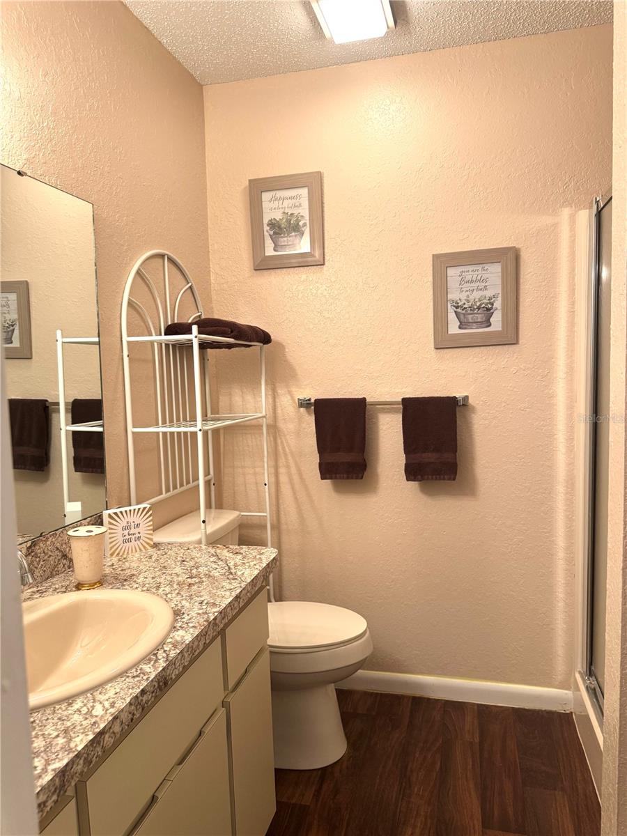 Image 12 of 24 For 475 Landing Boulevard