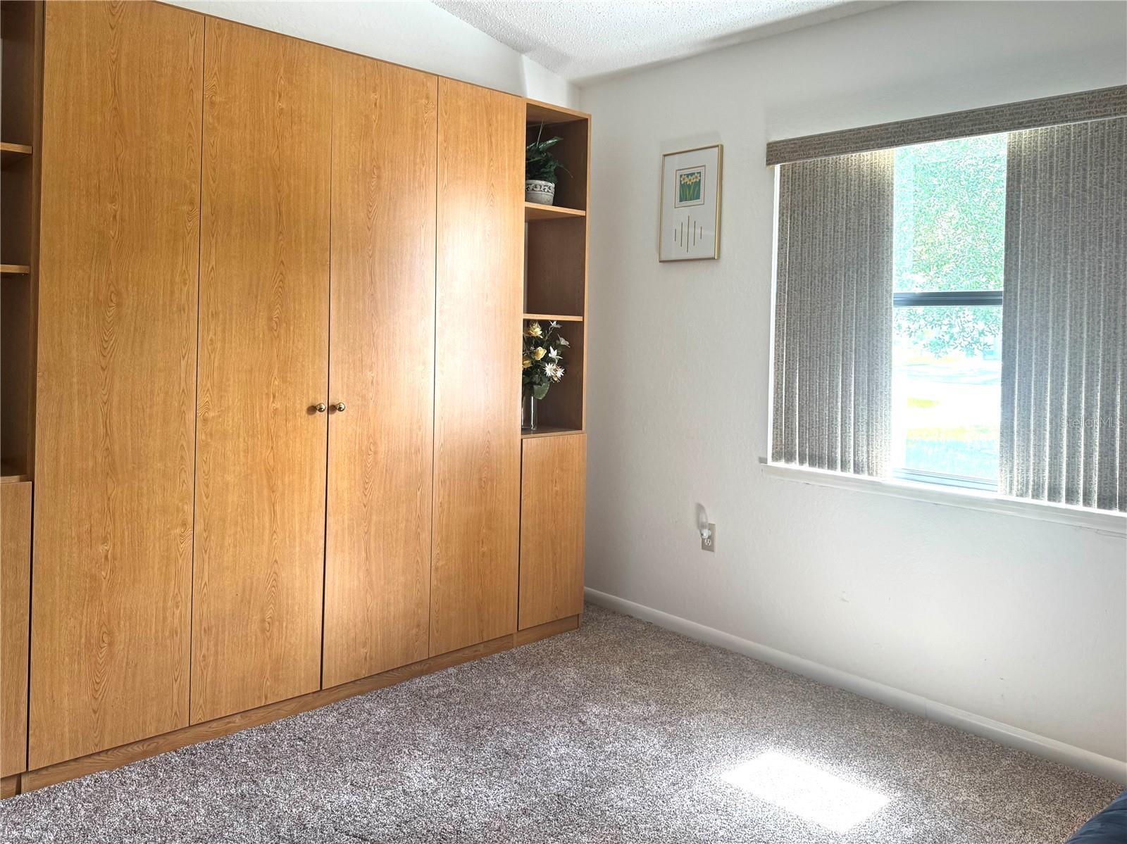 Image 13 of 24 For 475 Landing Boulevard