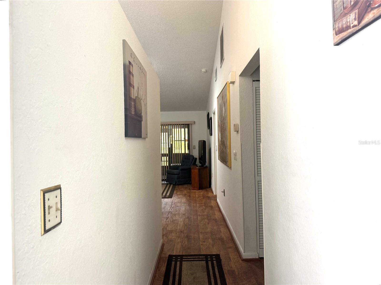 Image 17 of 24 For 475 Landing Boulevard