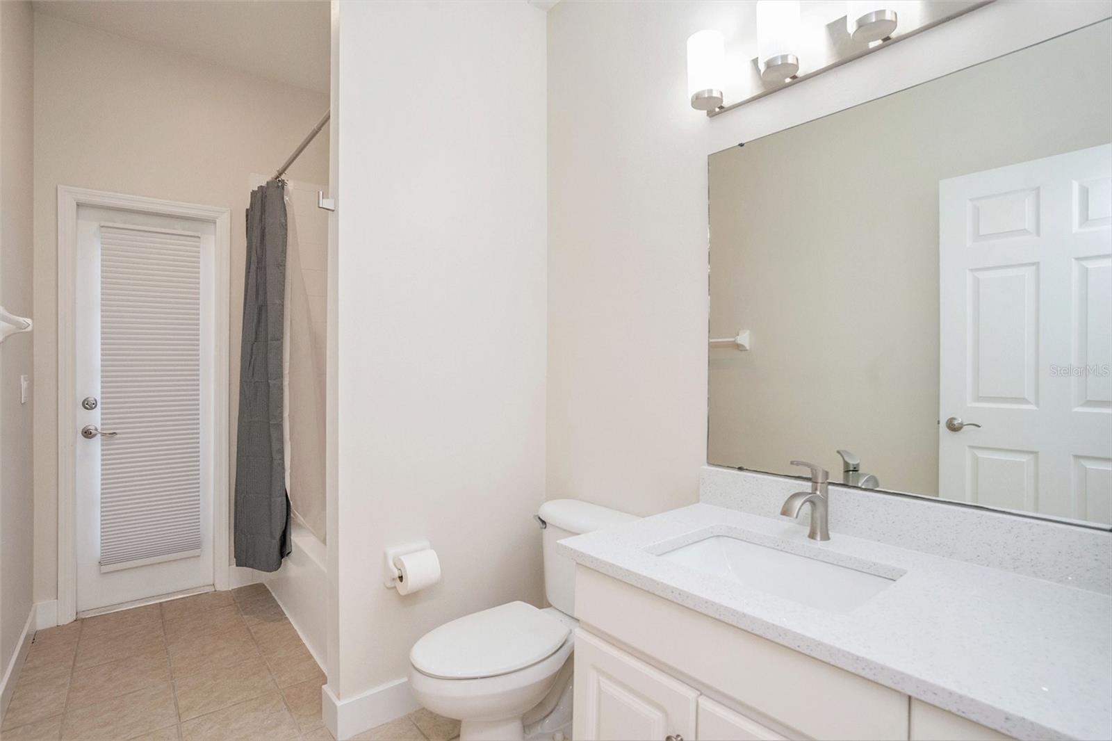 Image 12 of 17 For 16909 Falconridge Road