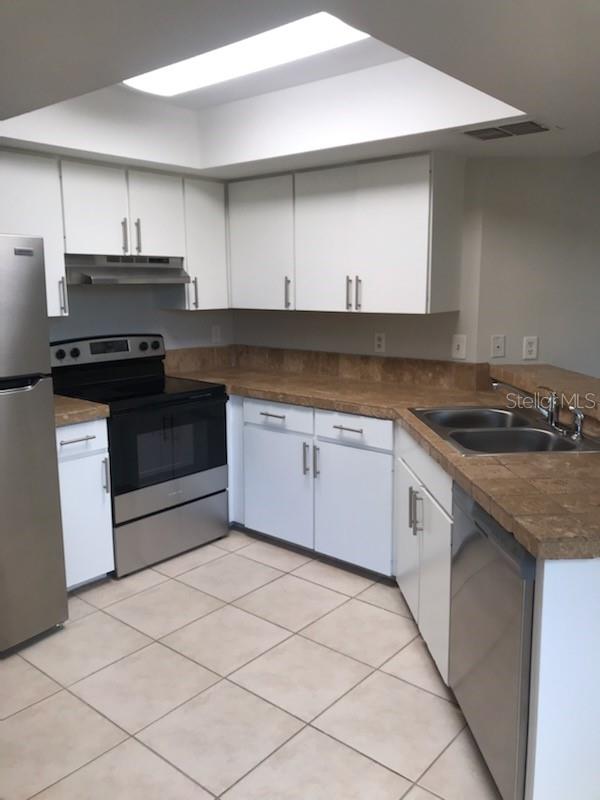 Image 18 of 40 For 812 Gulf Boulevard