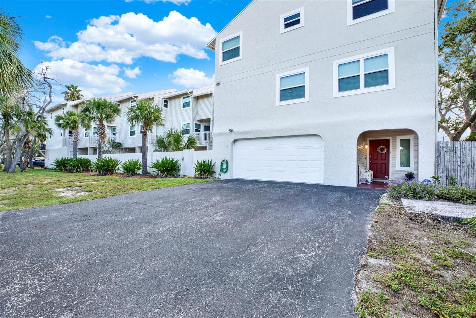 Image 9 of 40 For 812 Gulf Boulevard
