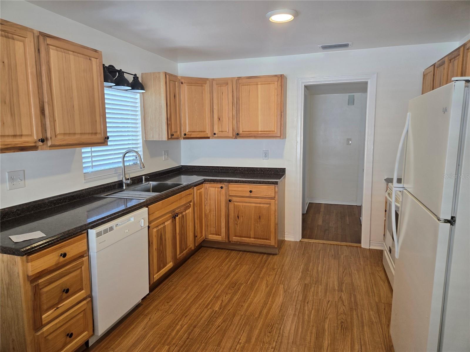 Image 4 of 26 For 5126 30th Avenue N