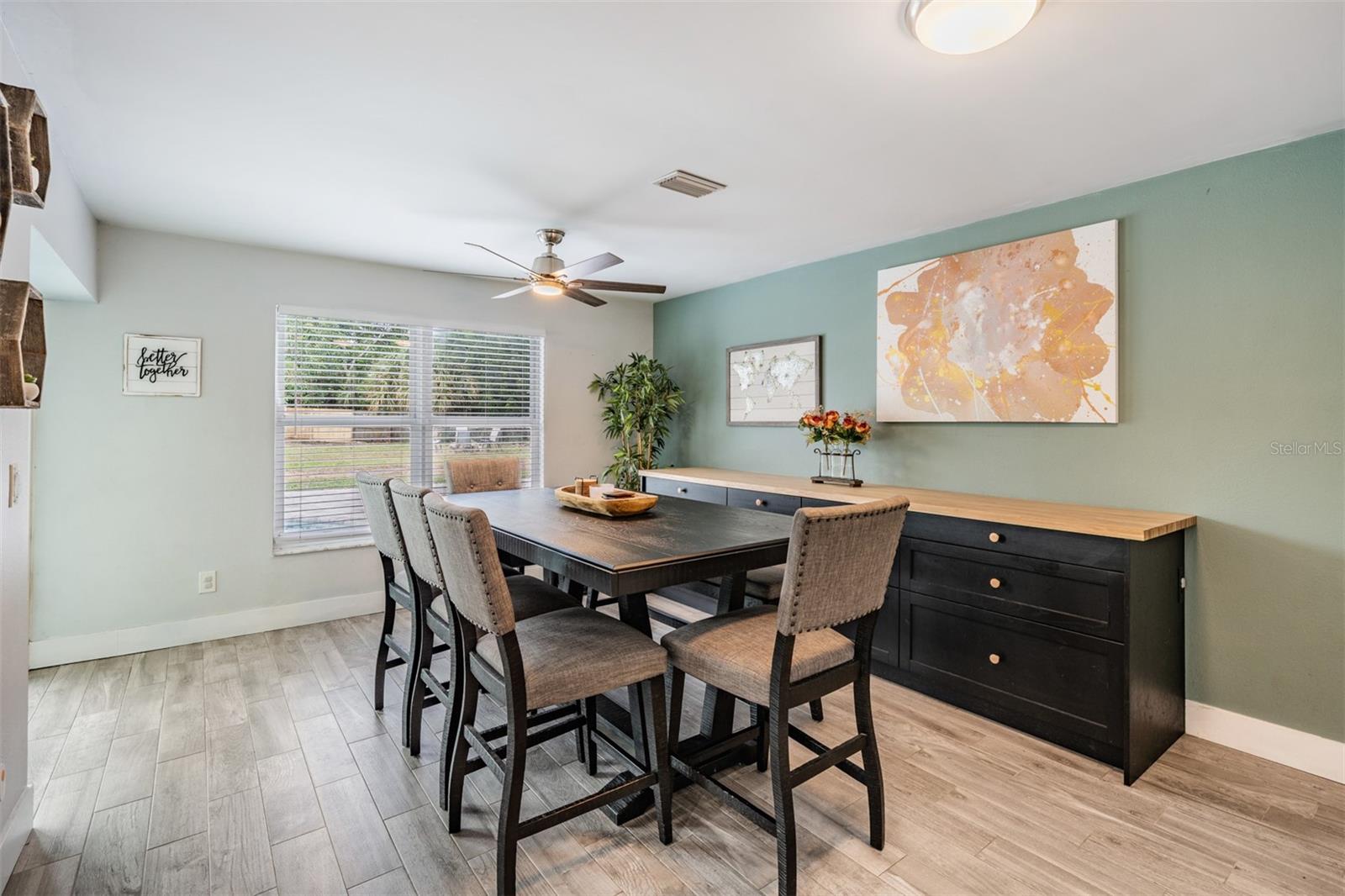 Image 13 of 33 For 2700 Woodmere Ct