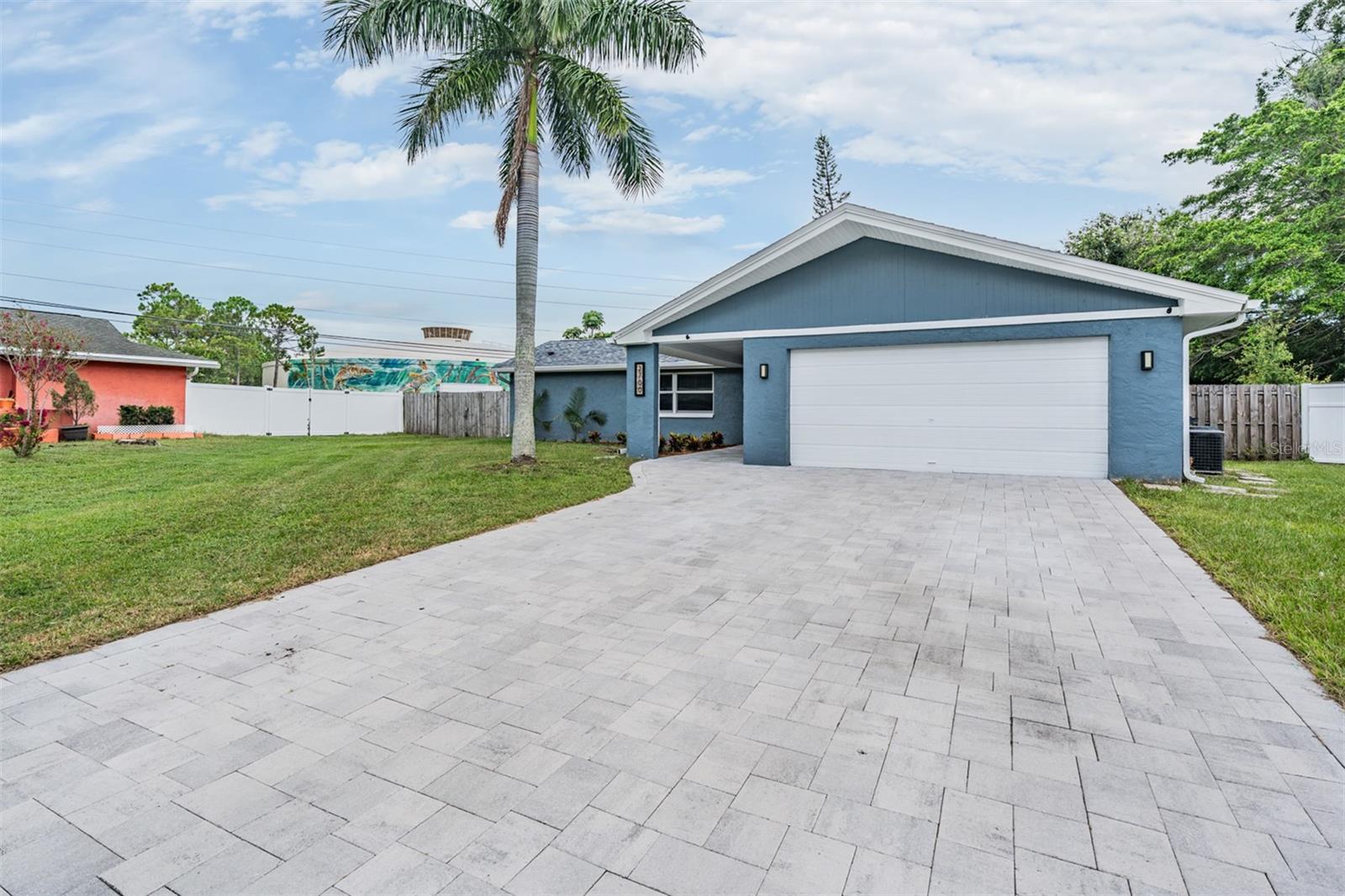 Image 32 of 33 For 2700 Woodmere Ct