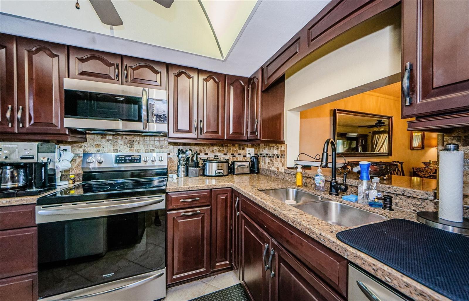 Image 9 of 45 For 90 Highland Avenue 214