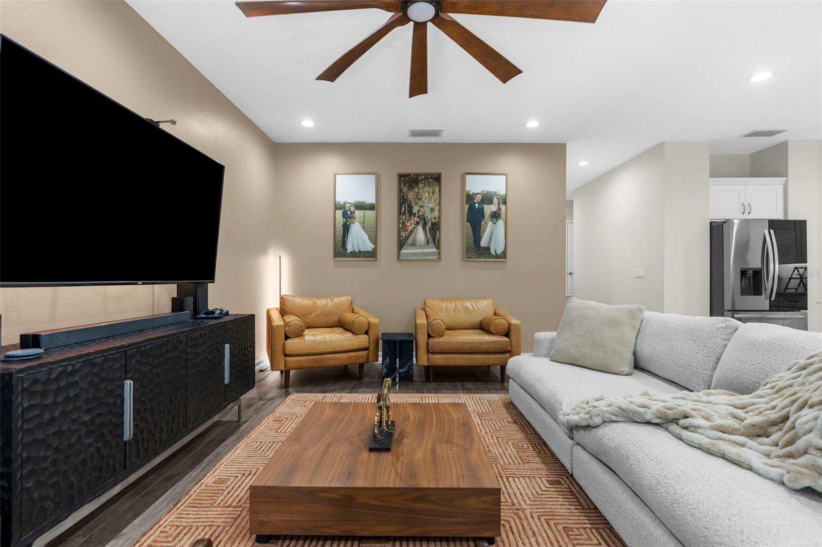 Listing photo id 15 for 5100 Westlake Boulevard