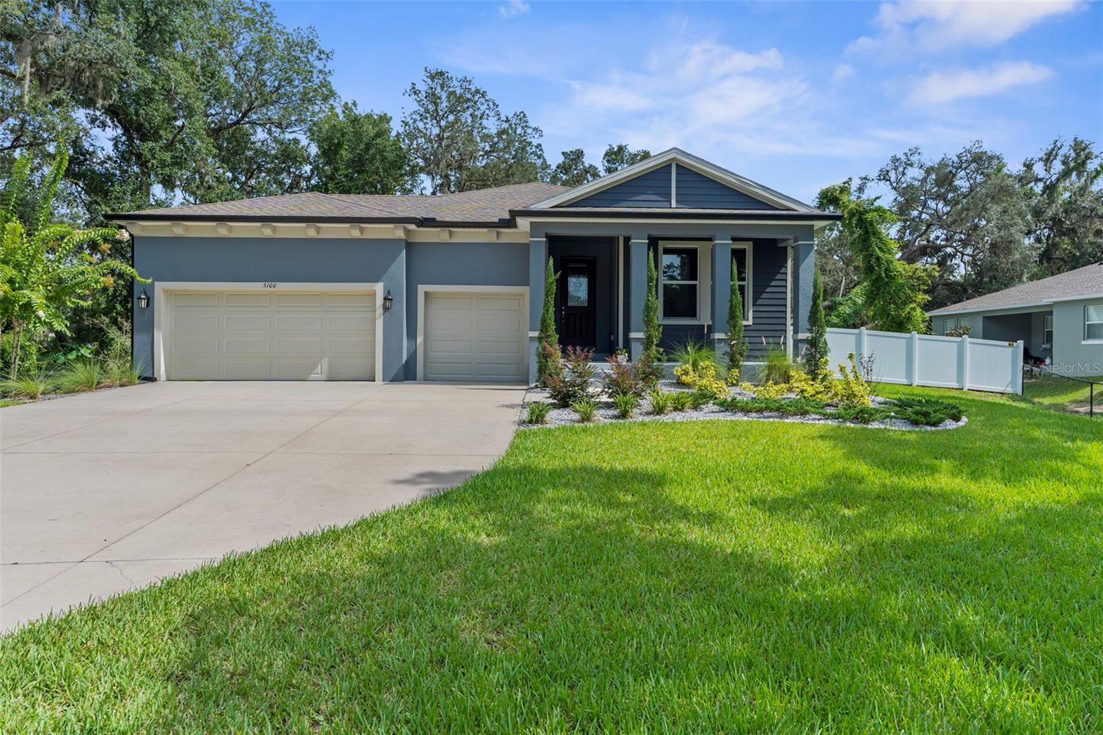 Listing photo id 0 for 5100 Westlake Boulevard