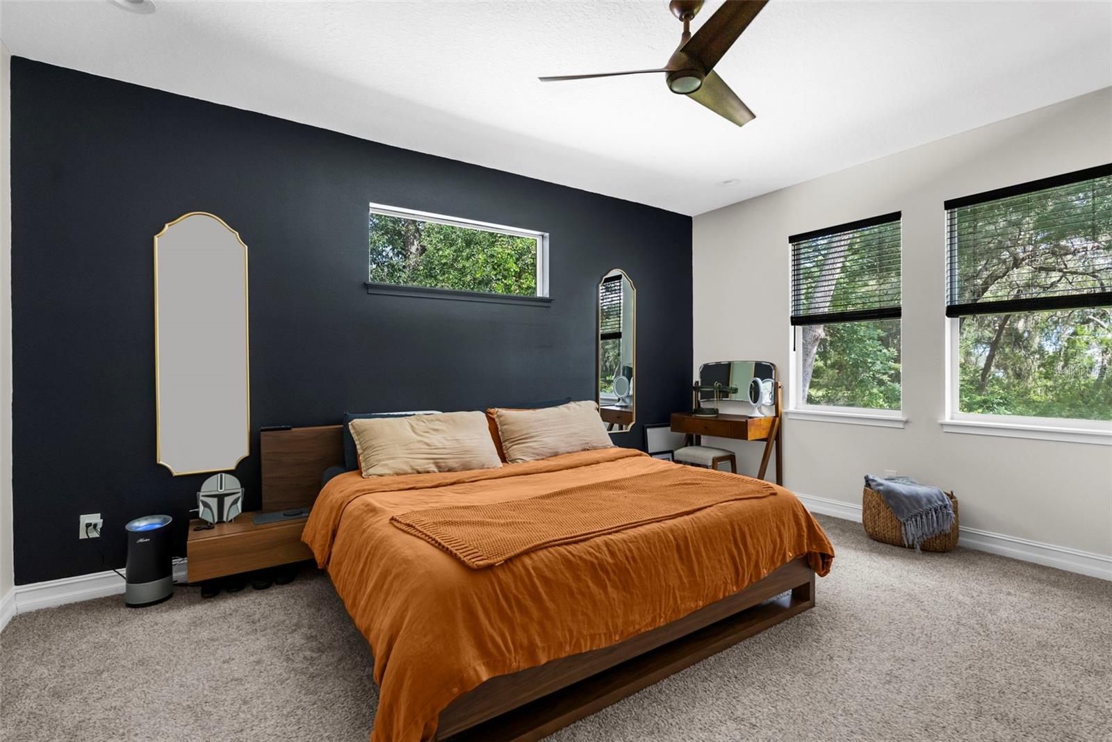 Listing photo id 24 for 5100 Westlake Boulevard