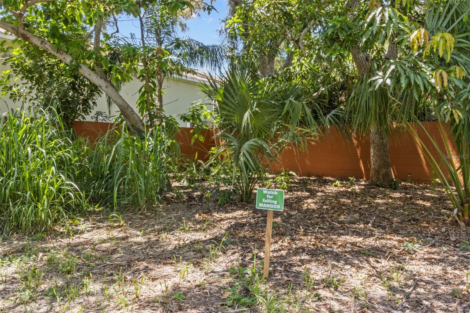 Image 27 of 45 For 4665 Woodland Drive
