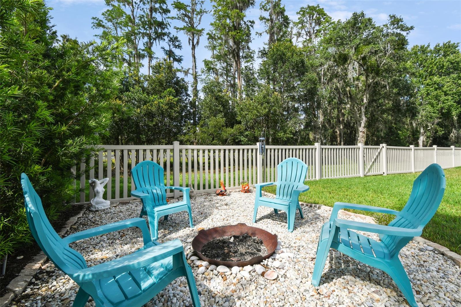 Image 74 of 100 For 21511 Wilderness Lake Boulevard