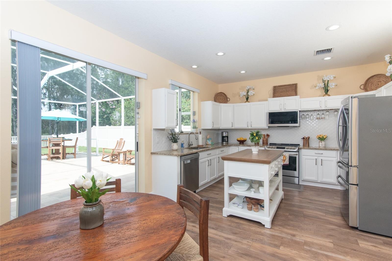 Image 9 of 100 For 21511 Wilderness Lake Boulevard