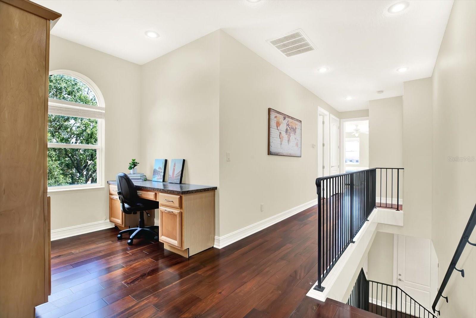 Image 21 of 43 For 10403 Saint Tropez Place