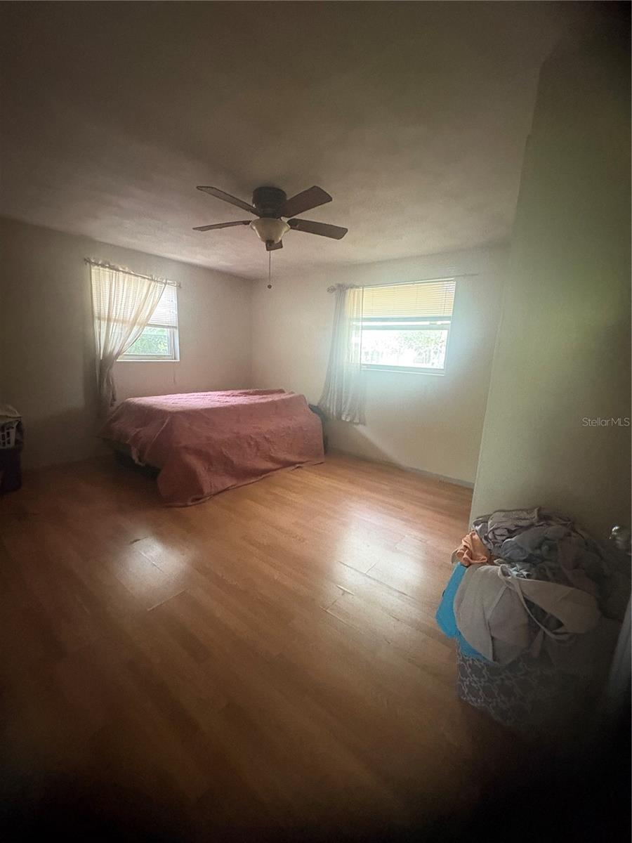 Image 10 of 12 For 4819 Beacon Hill Drive