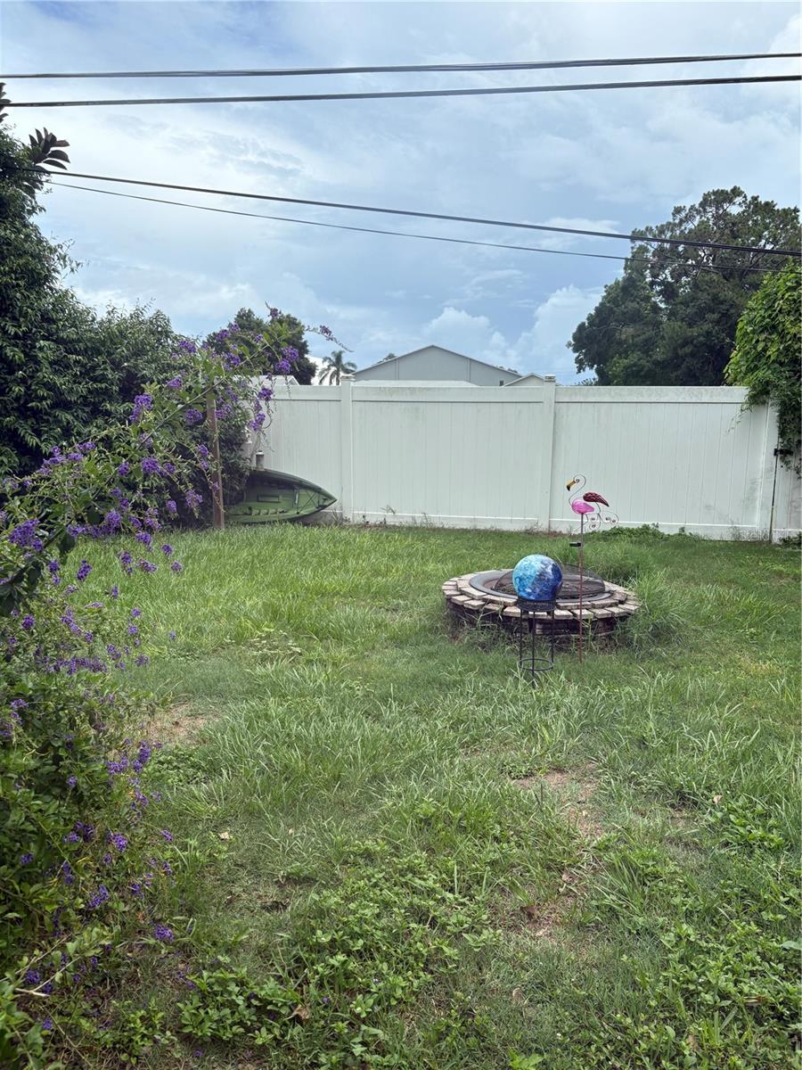 Image 11 of 12 For 4819 Beacon Hill Drive