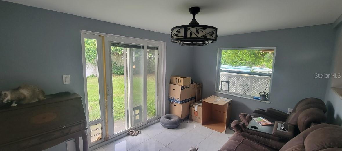 Image 6 of 12 For 4819 Beacon Hill Drive