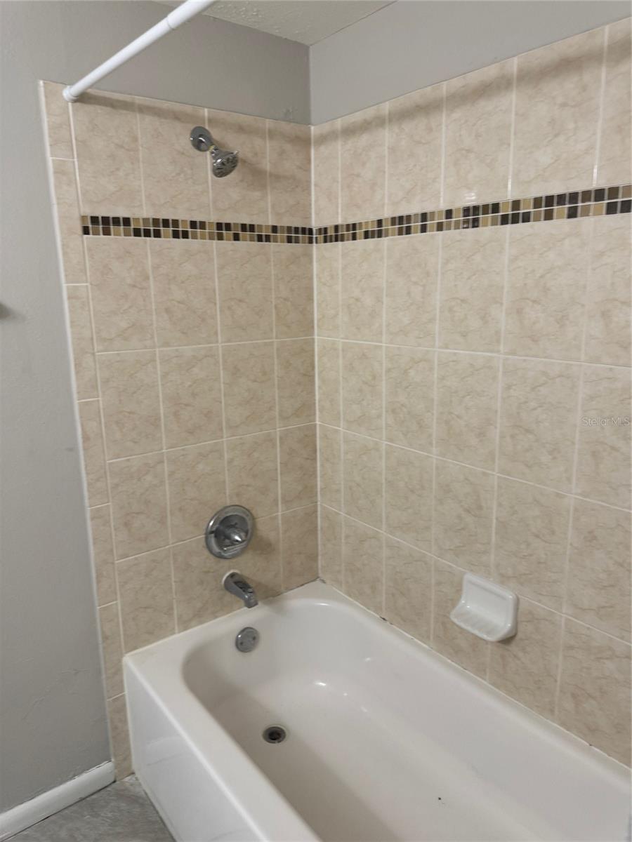 Image 11 of 25 For 8318 Elkwood Lane