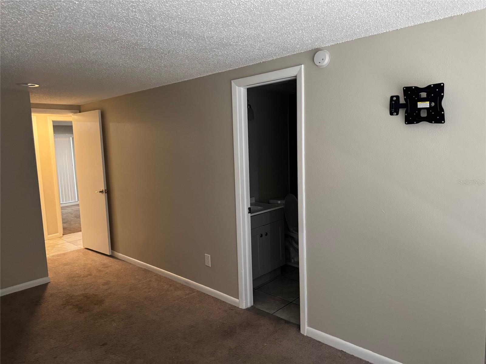 Image 17 of 25 For 8318 Elkwood Lane