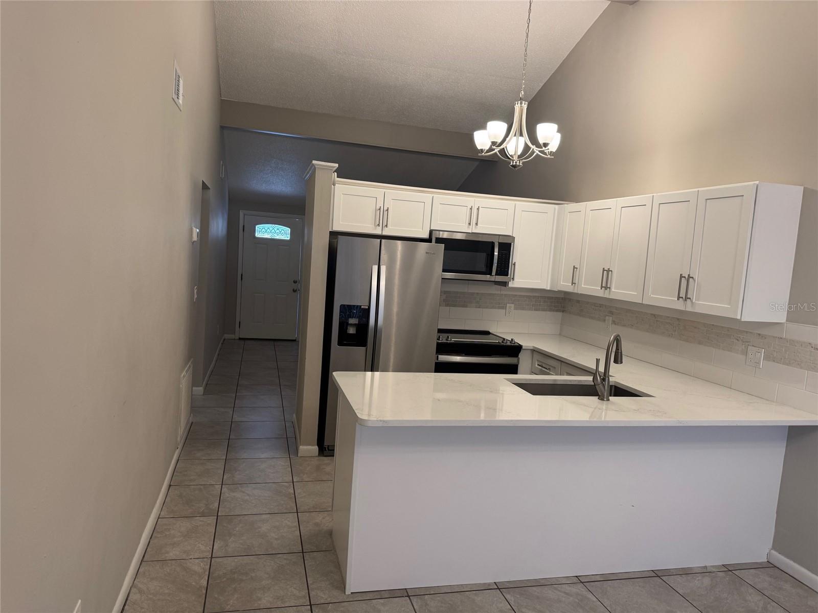Image 5 of 25 For 8318 Elkwood Lane