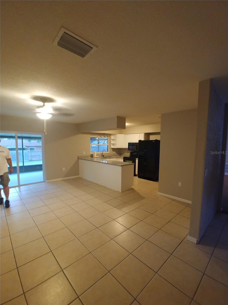 Image 12 of 31 For 2210 Kingswood Lane