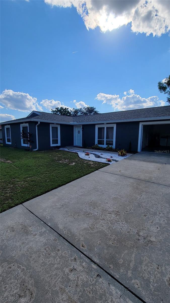 Image 6 of 31 For 2210 Kingswood Lane