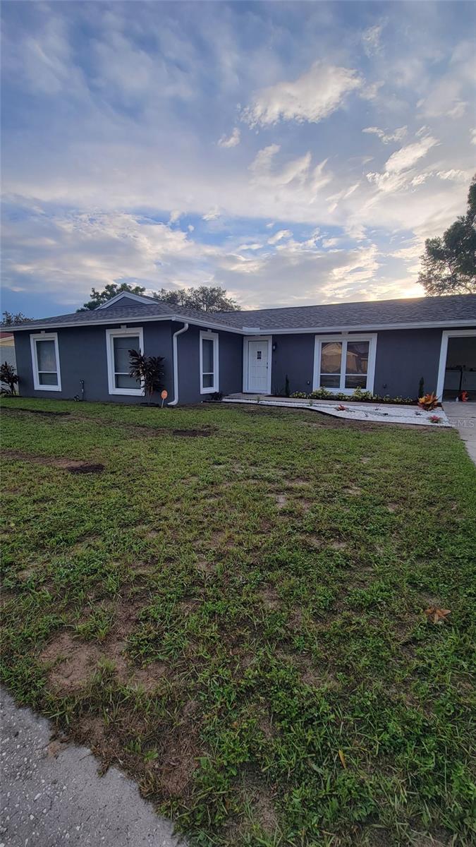 Image 7 of 31 For 2210 Kingswood Lane