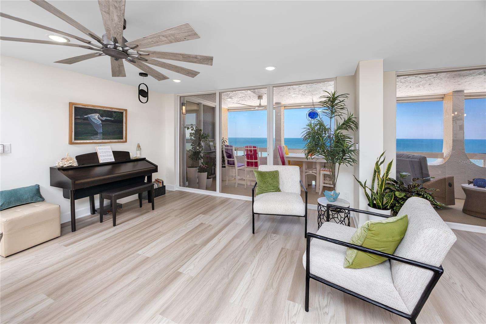 Image 14 of 83 For 17940 Gulf Boulevard 17c