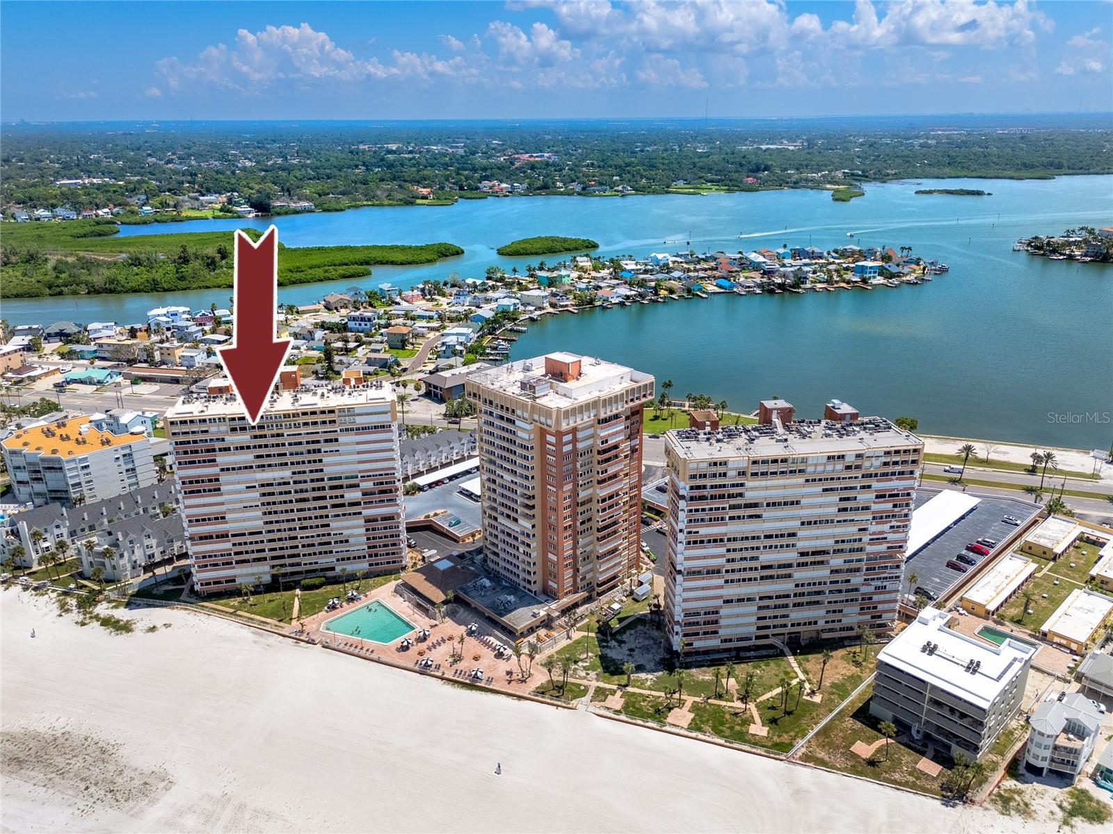 Image 57 of 83 For 17940 Gulf Boulevard 17c