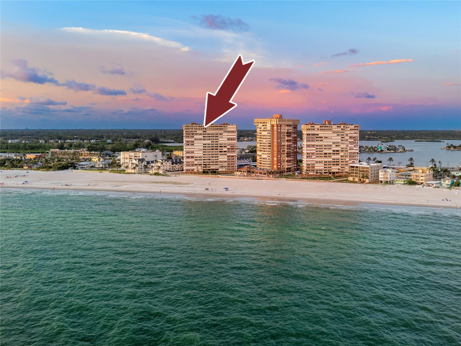 Image 63 of 83 For 17940 Gulf Boulevard 17c